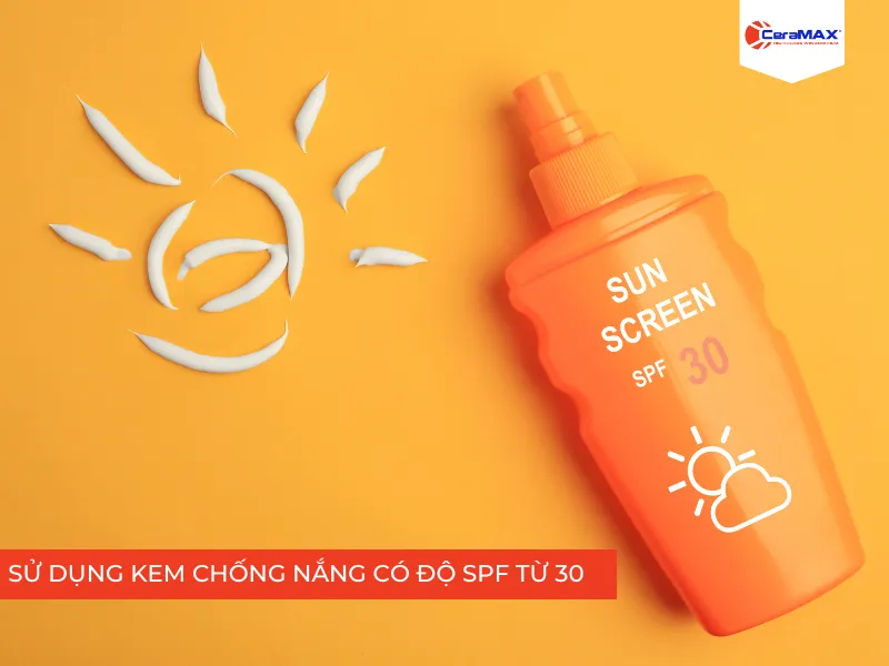 Sử dụng kem chống nắng để phòng tránh tia UV