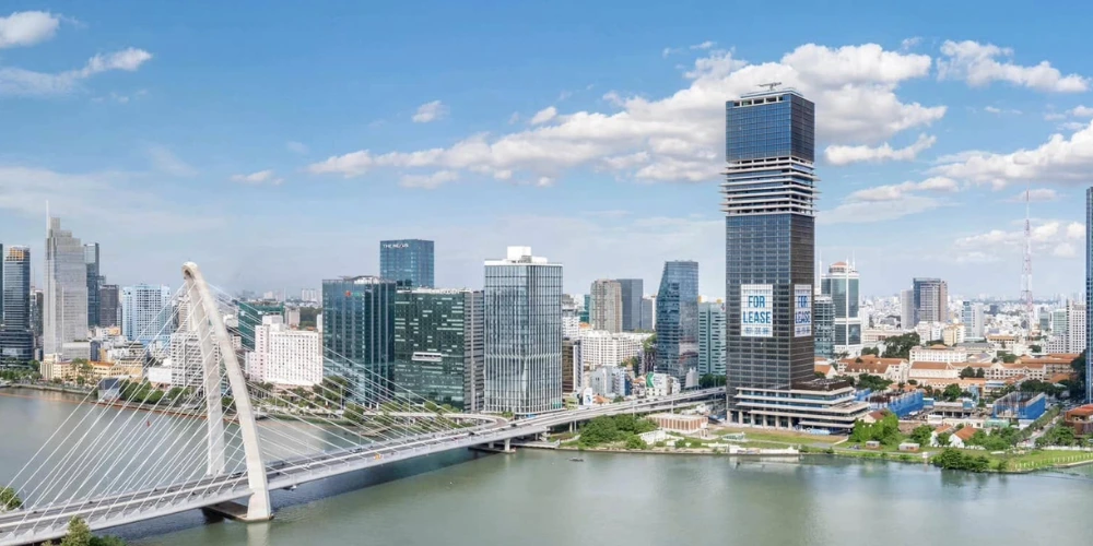 Dự án dán phim cách nhiệt tại tòa nhà Marina Central Tower