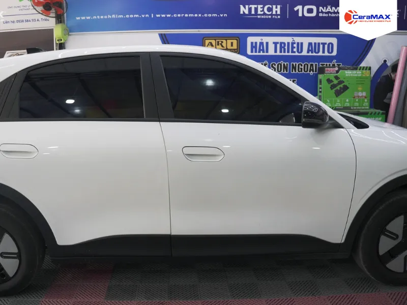 Top các mã phim cách nhiệt phản quang ô tô tốt nhất: Đỉnh cao phản xạ nhiệt
